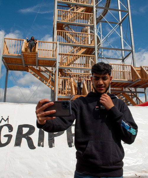 Student Selfie Landscape